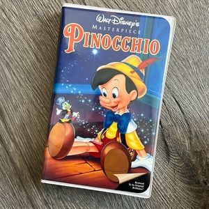 VINTAGE Walt Disney’s Pinocchio VHS still sealed! 1993 cartoon video collector
